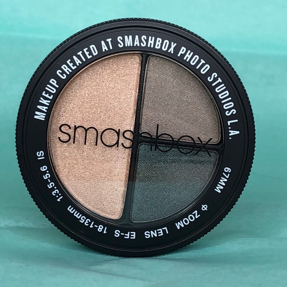 Smashbox Other - Smashbox Trio Eyeshadow in “Day Rate”
